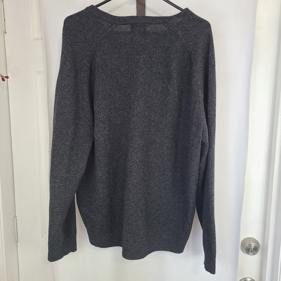 L.L.Bean Men's Classic Long Sleeve Pullover Sweater Size: XL Color: Grey - Picture 12 of 16